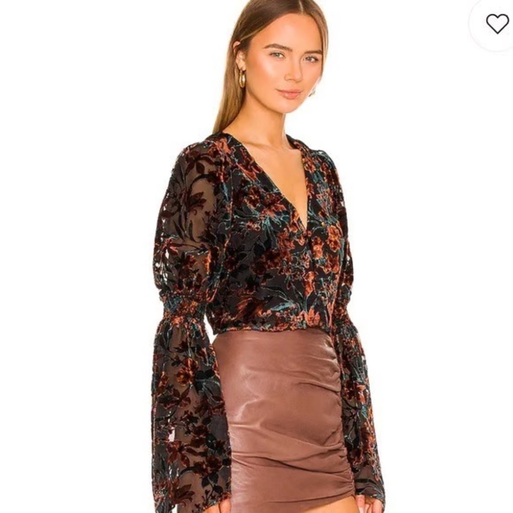House of Harlow 1960 x REVOLVE Dasha Blouse in Gold Flower Multi Size XS
